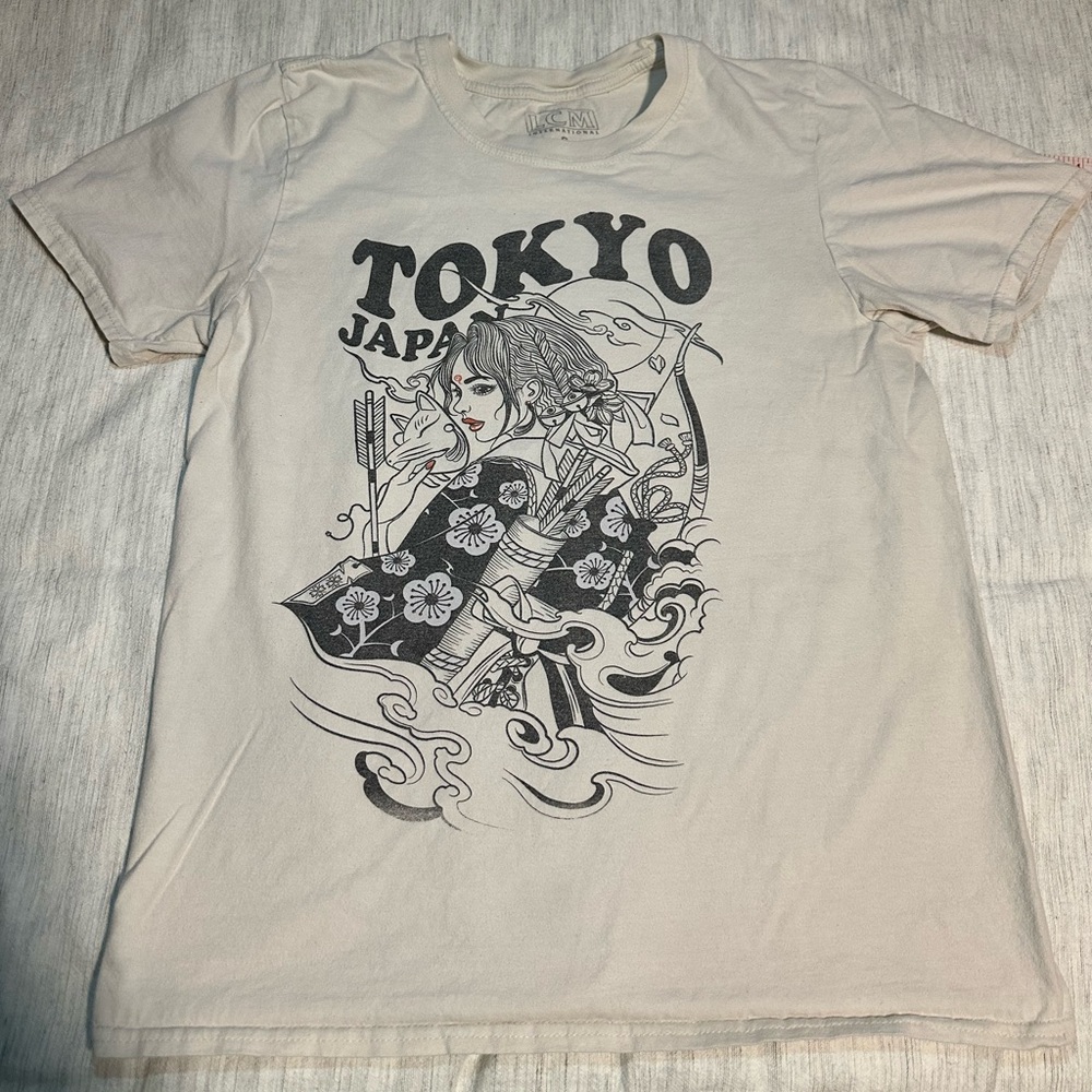 Tokyo Japan Graphic T-Shirt - Cream